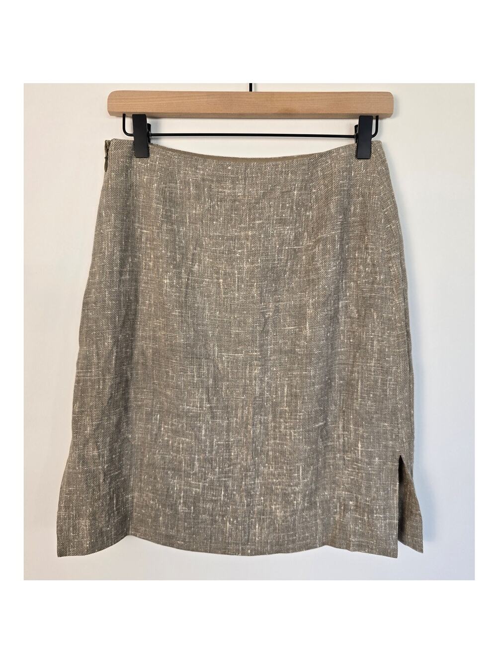 Valentino Beige Silk & Wool Blend Mini Skirt US 6 / Luxury Italian Designer